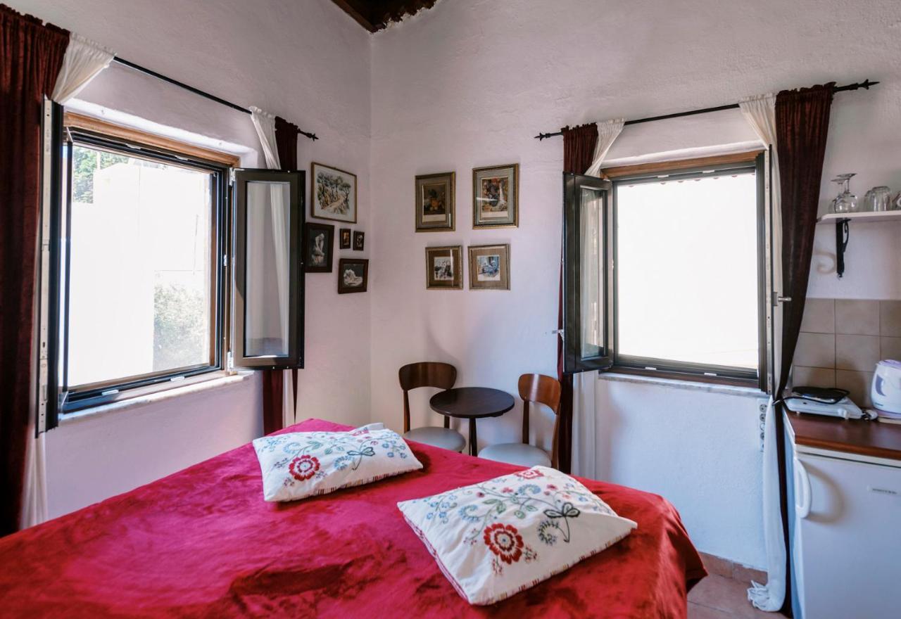 Kristina'S Rooms Rhodes City Dış mekan fotoğraf